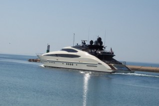 Palmer Johnson Yacht Vantage - Image courtesy of Palmer Johnson.JPG